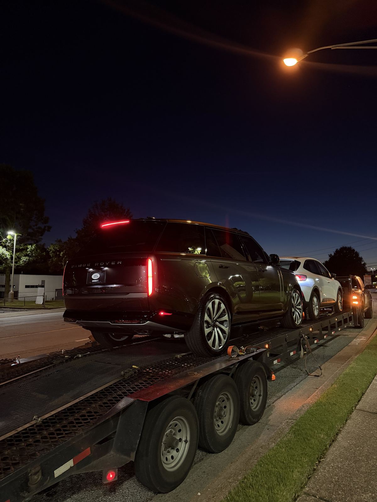 Vehicle loaded for nationwide shipping
